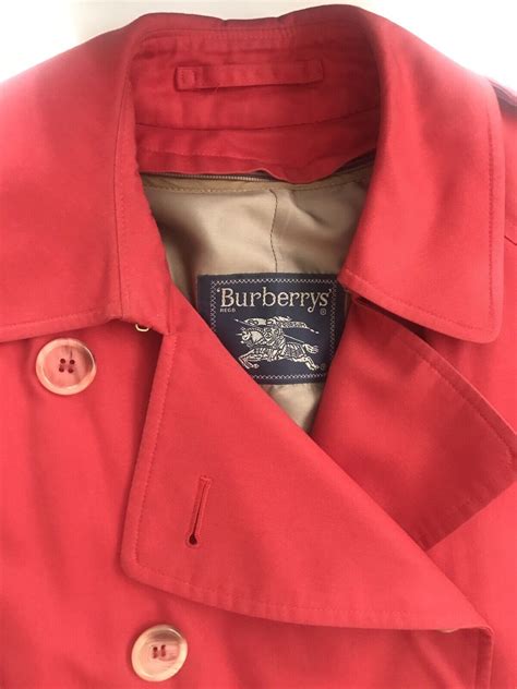 trench burberry rouge|trench Burberry vintage.